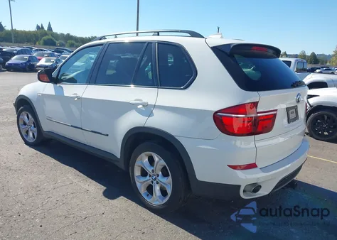 2013 BMW X5 xDrive35D from USA, damaged, VIN 5UXZW0C50D0B91973